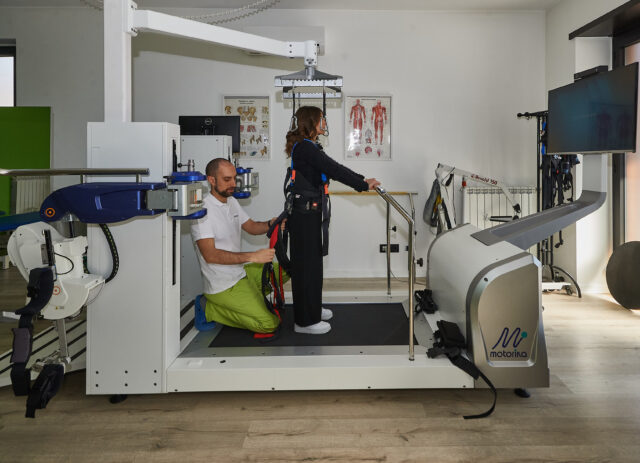 Primo E Caredent Fisioterapia Robotica 17